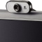 Веб-камера Logitech WebCam C100 на мониторе