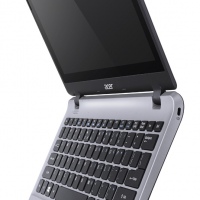 As_V3-112_silver_touch_glare_05