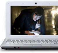 Нетбук Sony Vaio VPC-M13M1R/W